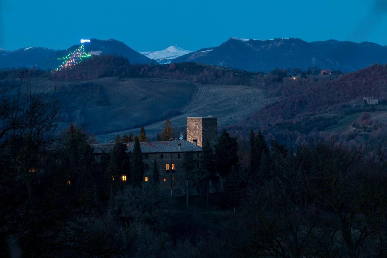 Castello Di Petroia Dimora D'Epoca Hotell Gubbio Exteriör bild